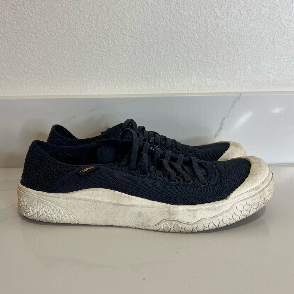 Teva Terra Canyon Mesh Sneakers Navy Blue Breathable Lace Up Women's Size 8